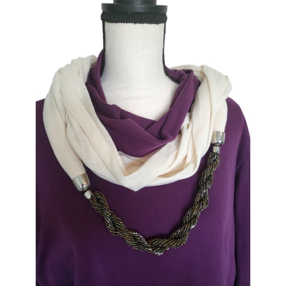 D&Y Accessories - ☕ D&Y Infinity Scarf with Twisted Beaded Accent
